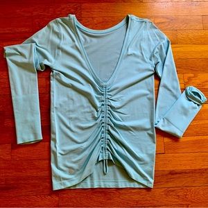 Lululemon long sleeve size 6